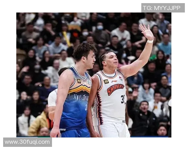 上赛季轰31+10+8率领上海CBA杯夺冠！36岁布莱德索回不来了？